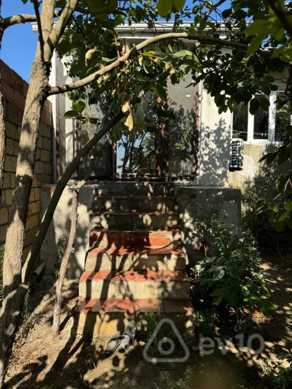 Satılır 3 otaqlı həyət evi 110 m²