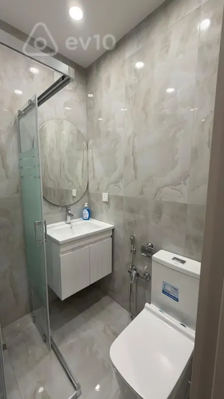 Kirayə verilir 2 otaqlı yeni tikili 55 m²