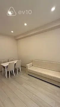 Kirayə verilir 2 otaqlı yeni tikili 55 m²