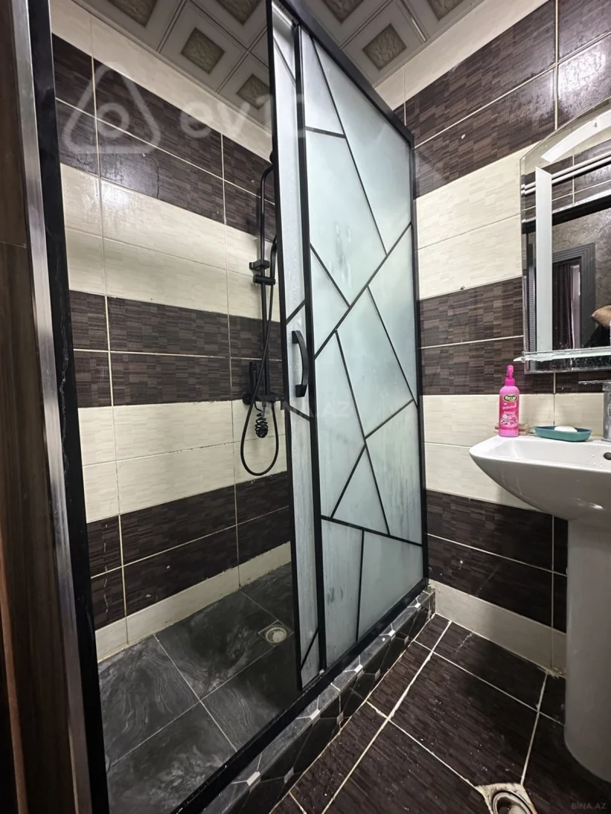 Kirayə verilir 2 otaqlı yeni tikili 66 m²