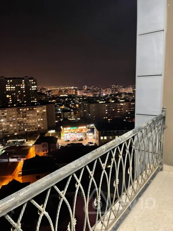 Kirayə verilir 3 otaqlı yeni tikili 95 m²