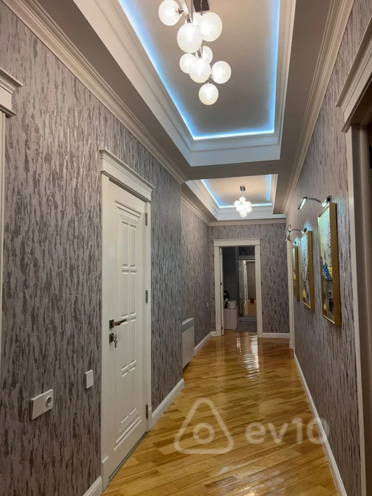 Kirayə verilir 3 otaqlı yeni tikili 110 m²
