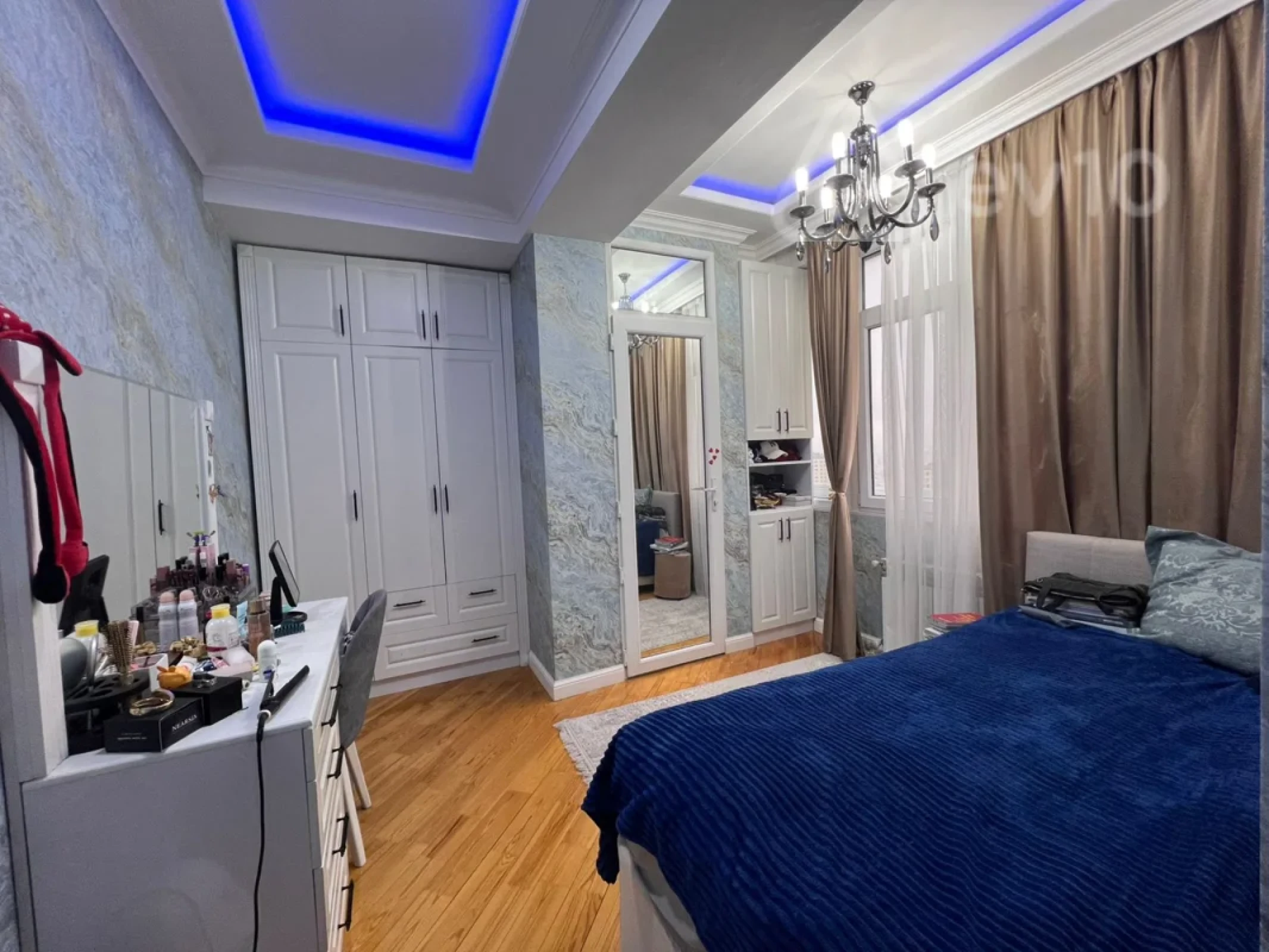 Kirayə verilir 3 otaqlı yeni tikili 110 m²