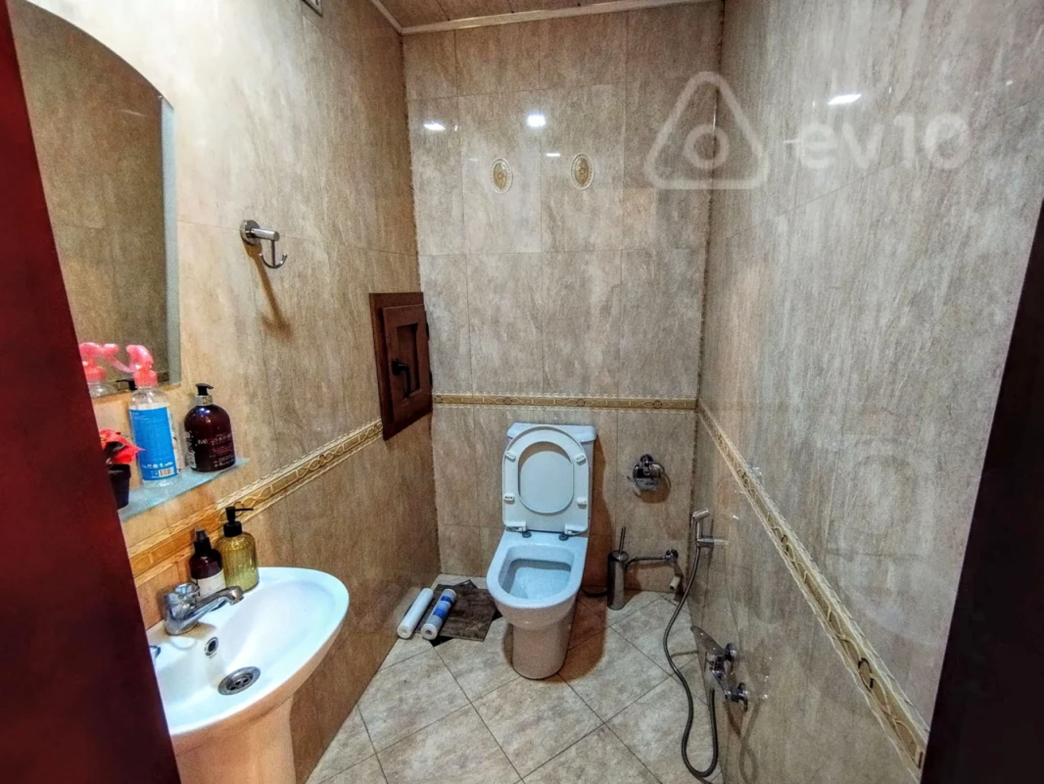 Kirayə verilir 3 otaqlı yeni tikili 110 m²