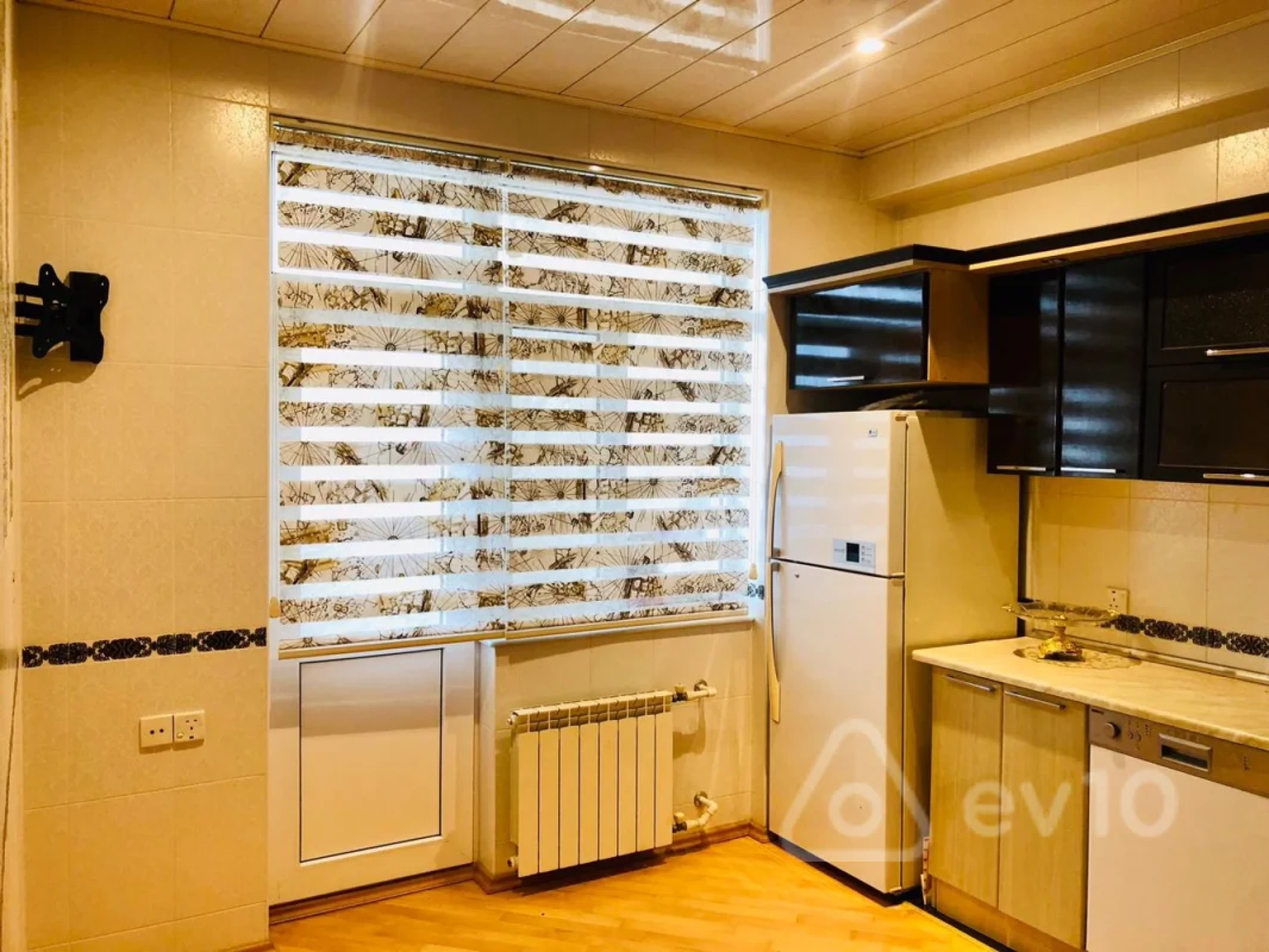 Kirayə verilir 3 otaqlı yeni tikili 110 m²