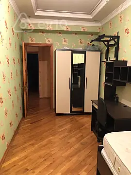 Kirayə verilir 3 otaqlı yeni tikili 120 m²