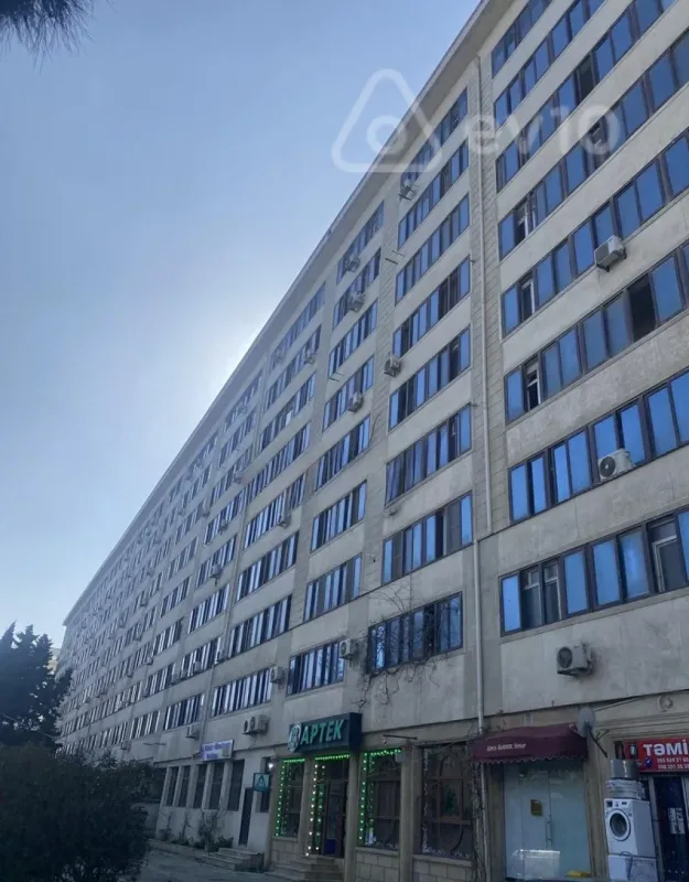 Satılır 2 otaqlı köhnə tikili 50 m²