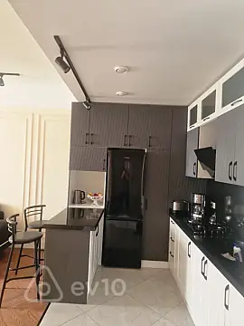 Kirayə verilir 3 otaqlı yeni tikili 93.5 m²