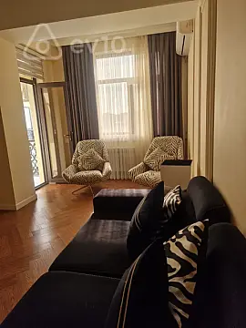 Kirayə verilir 3 otaqlı yeni tikili 93.5 m²