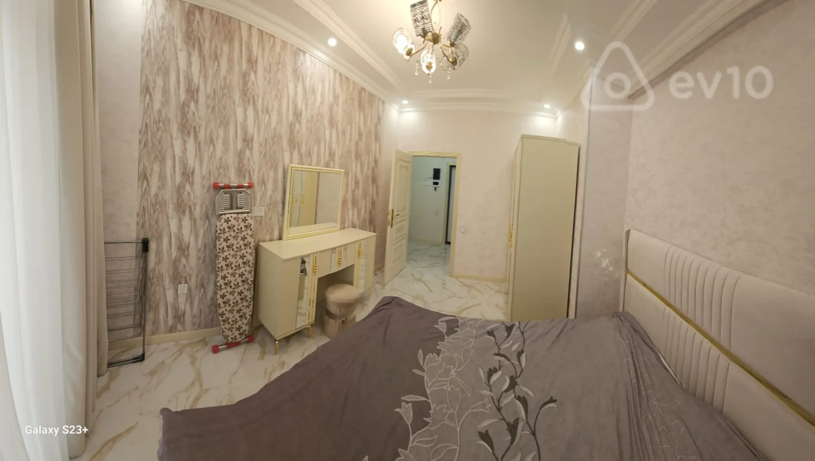 Kirayə verilir 2 otaqlı yeni tikili 55 m²