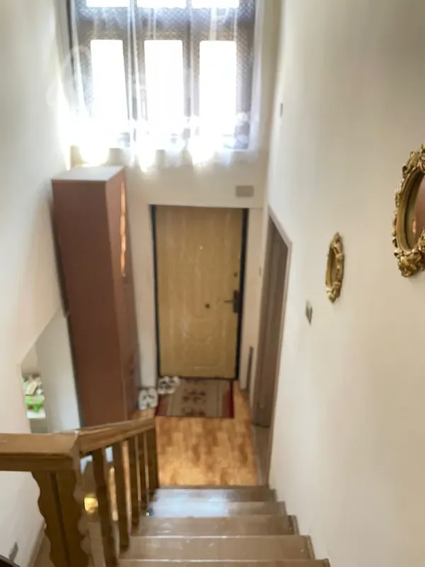 Satılır 5 otaqlı həyət evi 160 m²