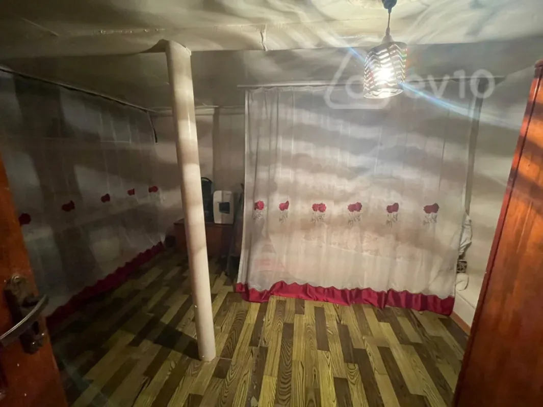 Satılır 5 otaqlı həyət evi 160 m²