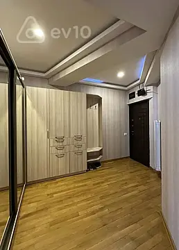 Kirayə verilir 2 otaqlı yeni tikili 60 m²