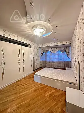 Satılır 3 otaqlı yeni tikili 110 m²