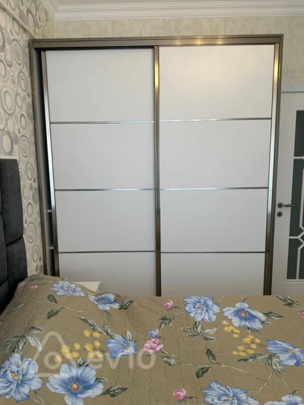 Kirayə verilir 2 otaqlı yeni tikili 76 m²