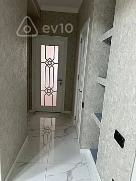 Kirayə verilir 2 otaqlı yeni tikili 76 m²