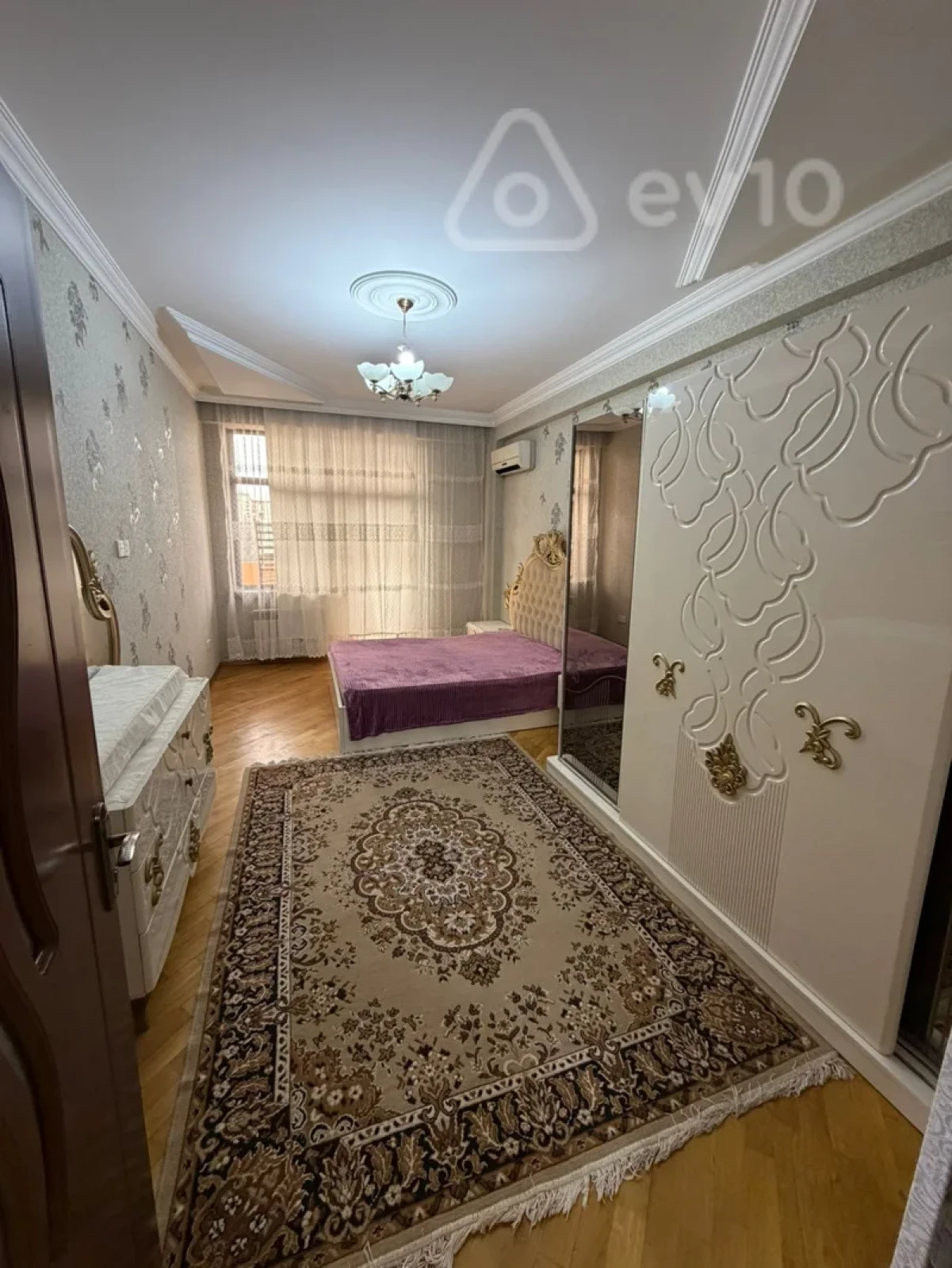 Kirayə verilir 3 otaqlı yeni tikili 125 m²