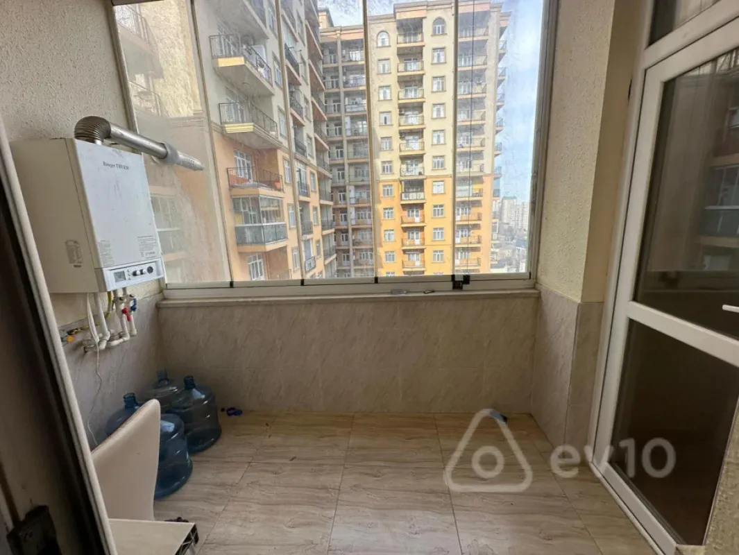 Kirayə verilir 2 otaqlı yeni tikili 110 m²