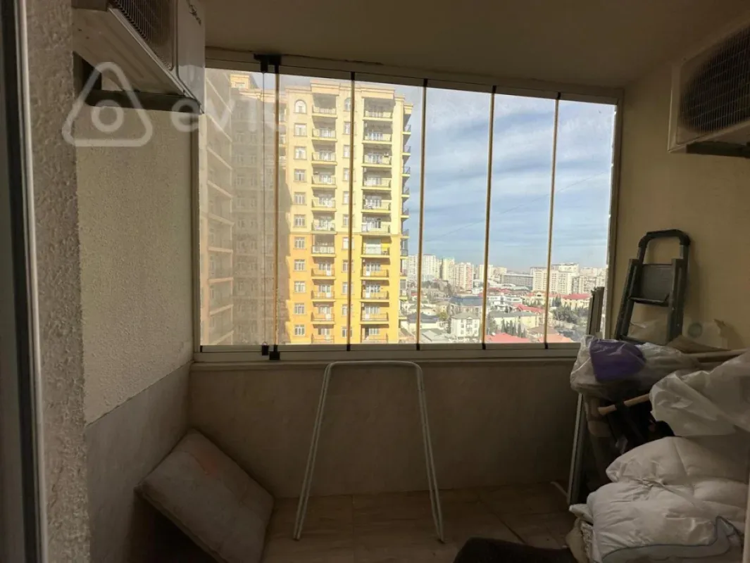 Kirayə verilir 2 otaqlı yeni tikili 110 m²