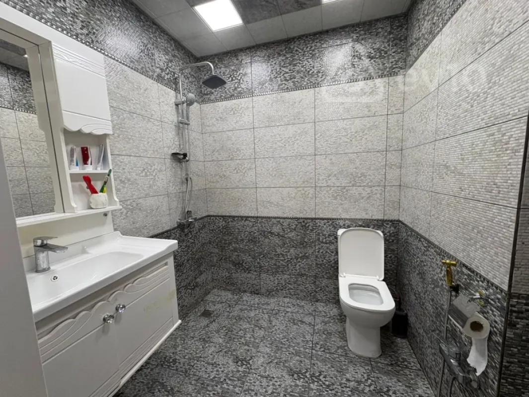 Kirayə verilir 3 otaqlı yeni tikili 110 m²