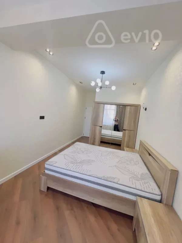 Kirayə verilir 3 otaqlı yeni tikili 86 m²