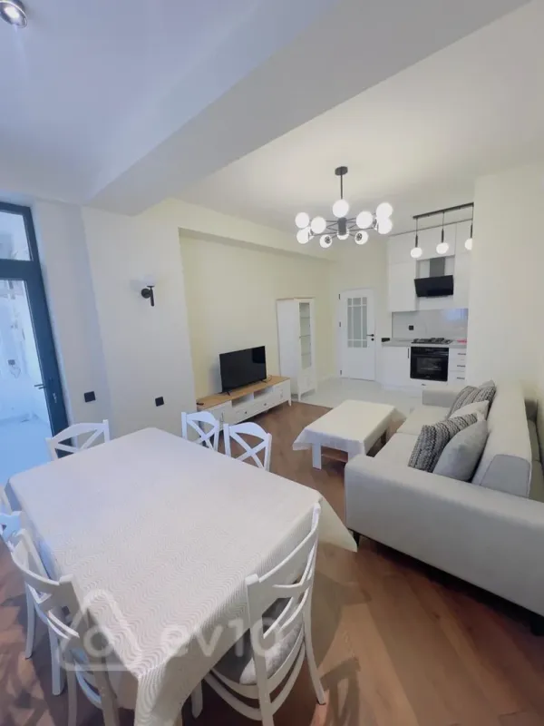 Kirayə verilir 3 otaqlı yeni tikili 86 m²