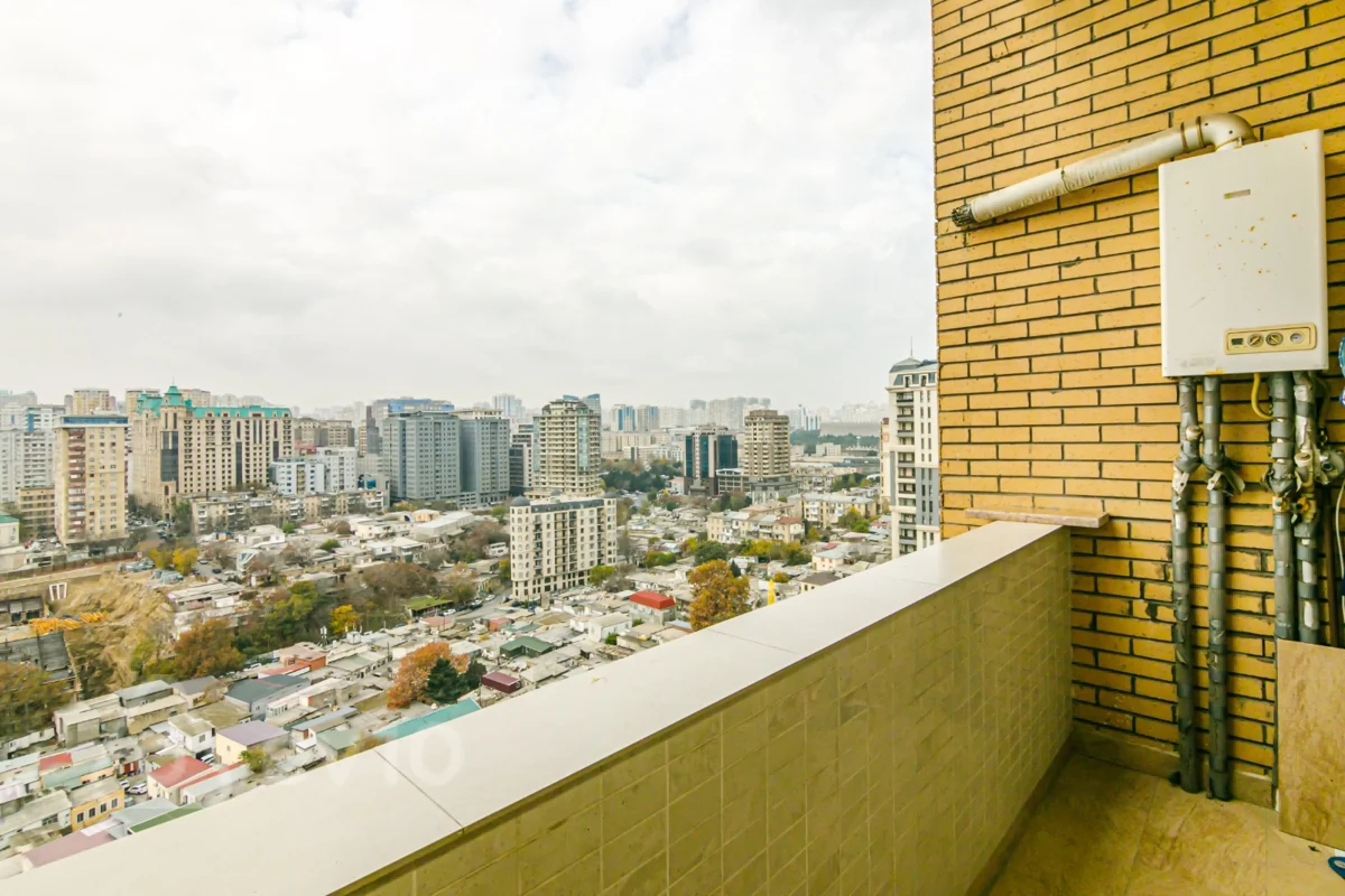 Satılır 3 otaqlı yeni tikili 153 m²