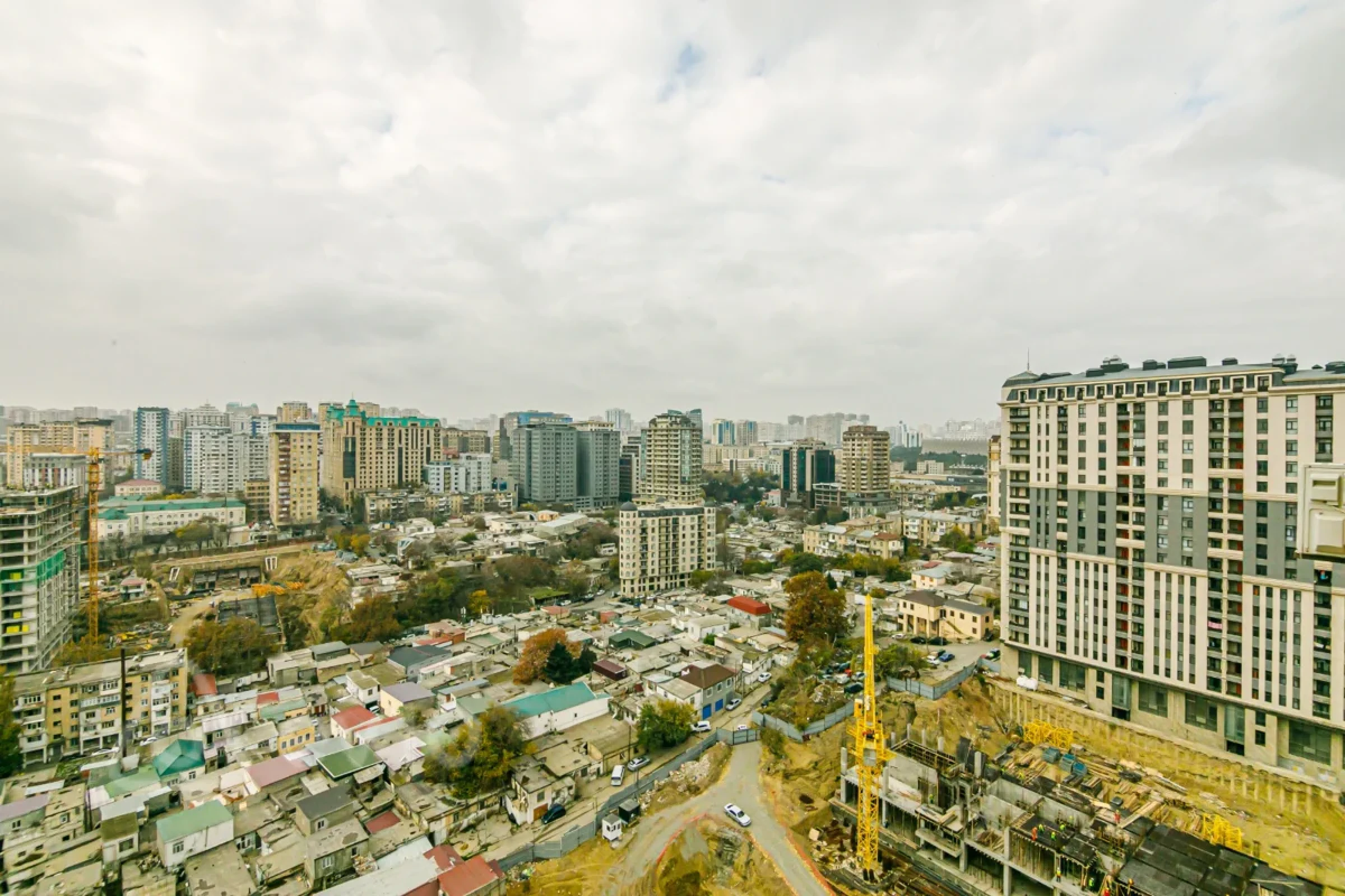 Satılır 3 otaqlı yeni tikili 153 m²