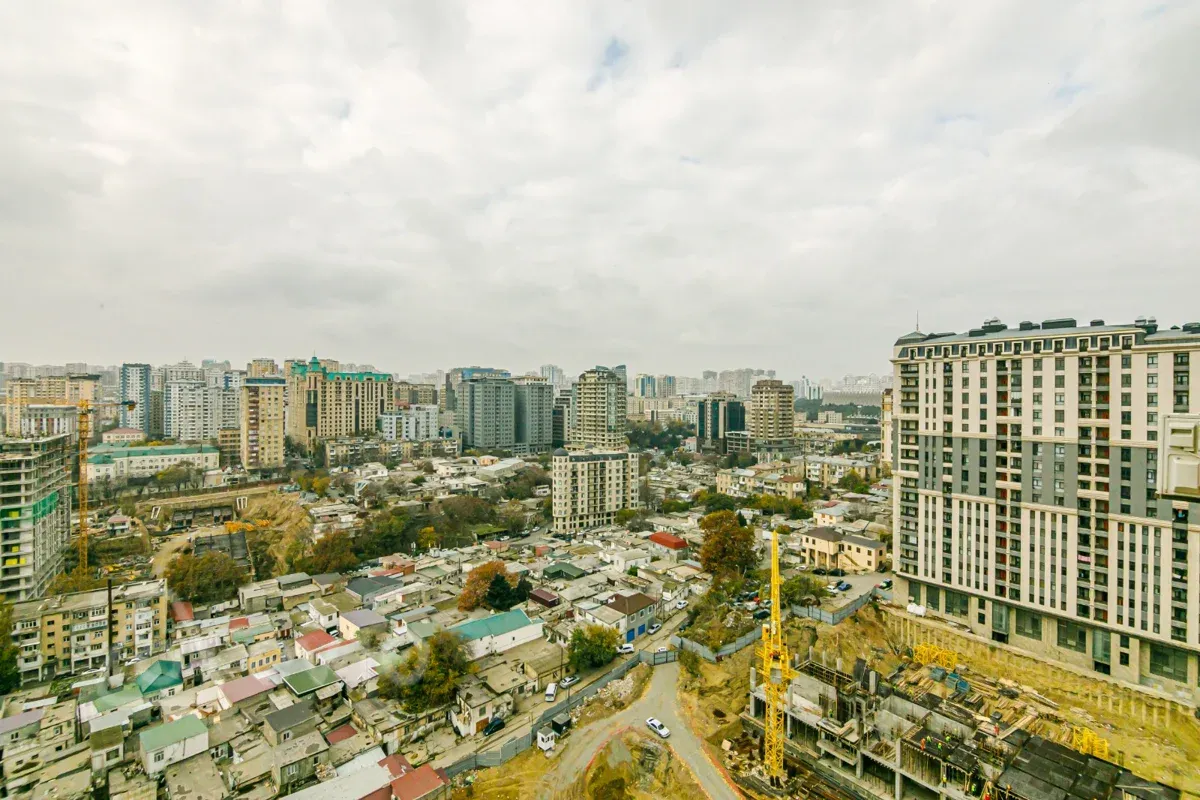 Satılır 3 otaqlı yeni tikili 153 m²