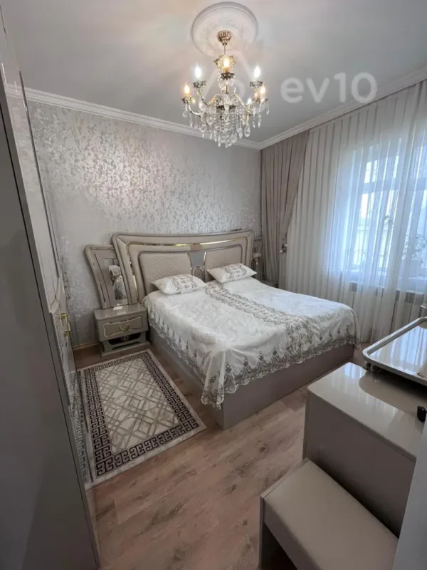 Satılır 5 otaqlı həyət evi 110 m²