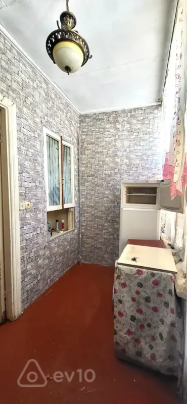 Kirayə verilir 2 otaqlı həyət evi 65 m²