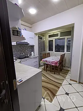 Kirayə verilir 3 otaqlı yeni tikili 70 m²