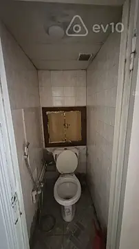 Kirayə verilir 2 otaqlı köhnə tikili 50 m²