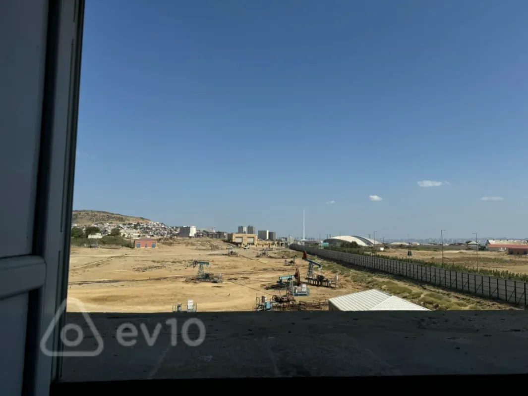 Satılır 2 otaqlı yeni tikili 74 m²