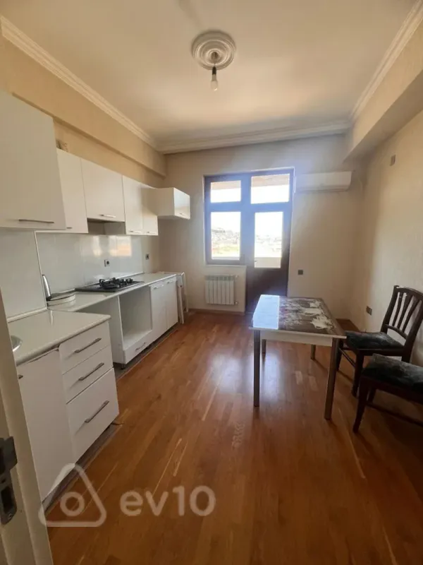 Satılır 2 otaqlı yeni tikili 74 m²