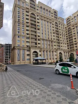 Satılır 2 otaqlı yeni tikili 74 m²