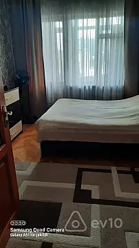 Kirayə verilir 1 otaqlı köhnə tikili 40 m²