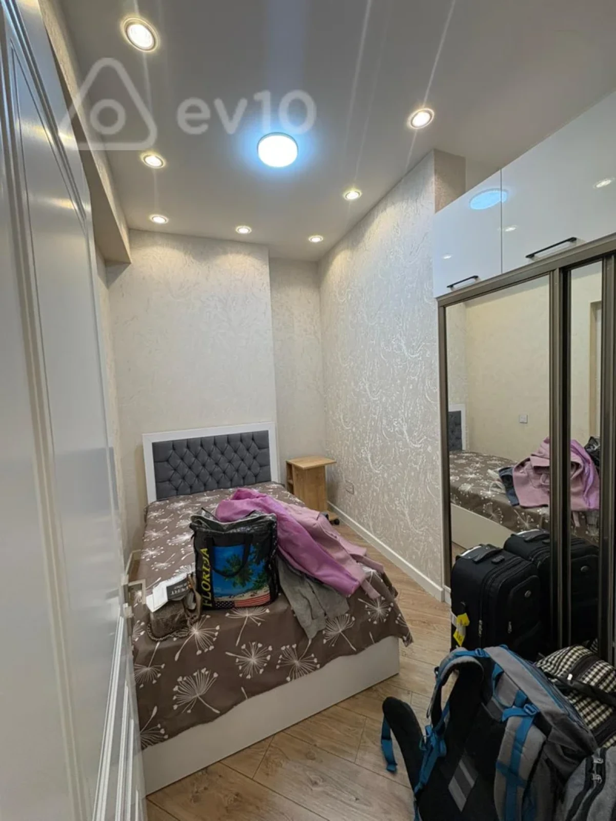 Kirayə verilir 3 otaqlı yeni tikili 70 m²