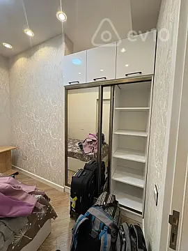 Kirayə verilir 3 otaqlı yeni tikili 70 m²