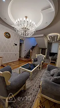 Kirayə verilir 7 otaqlı həyət evi 150 m²