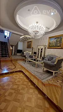 Kirayə verilir 7 otaqlı həyət evi 150 m²