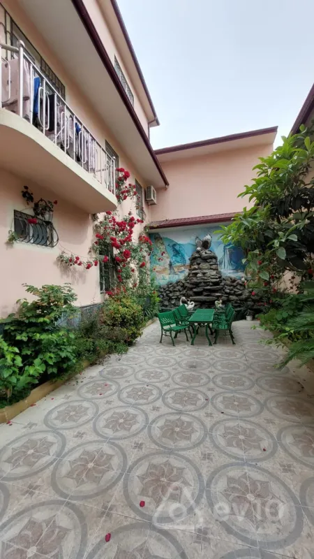 Kirayə verilir 7 otaqlı həyət evi 150 m²