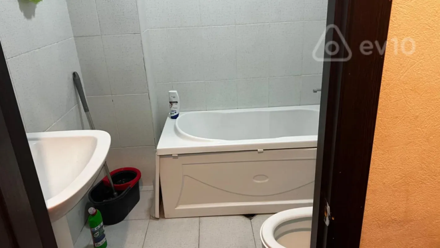 Kirayə verilir 1 otaqlı yeni tikili 45 m²