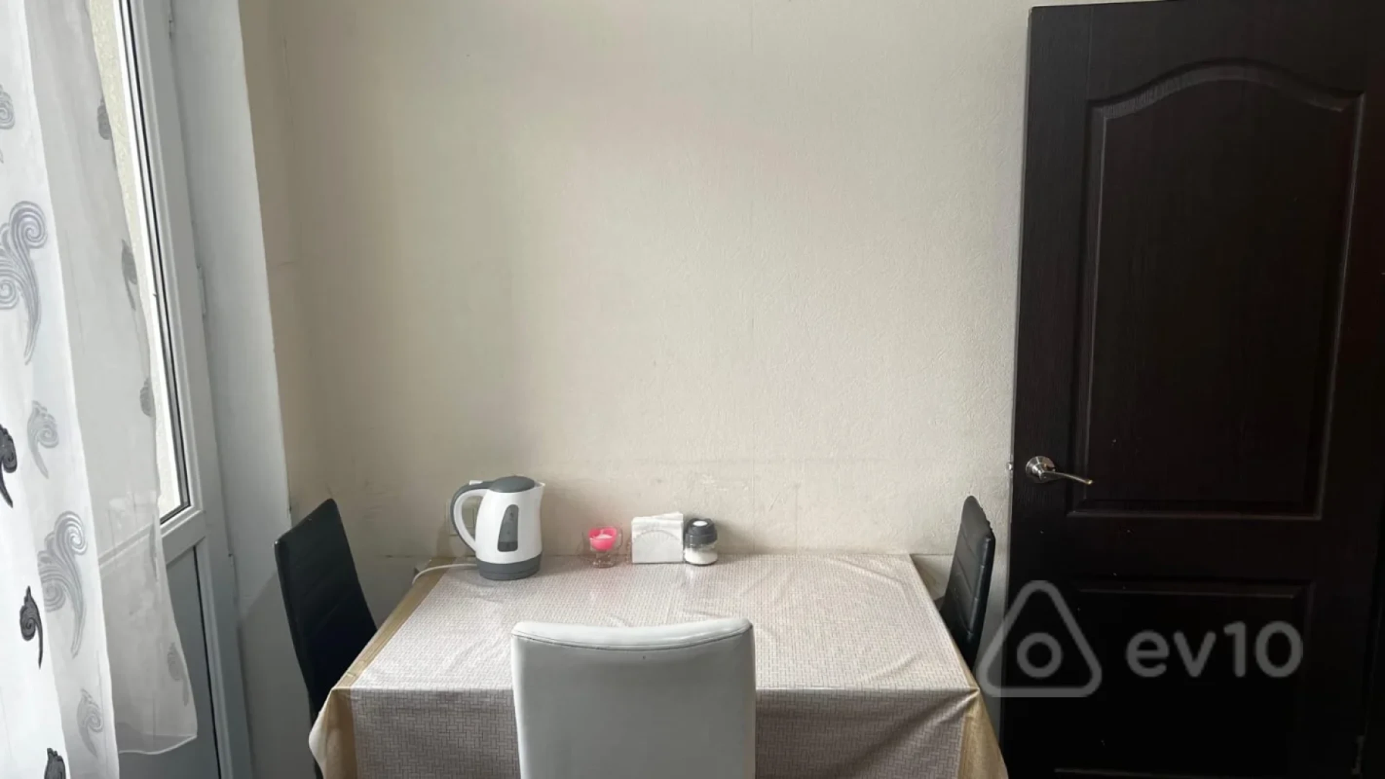 Kirayə verilir 1 otaqlı yeni tikili 45 m²