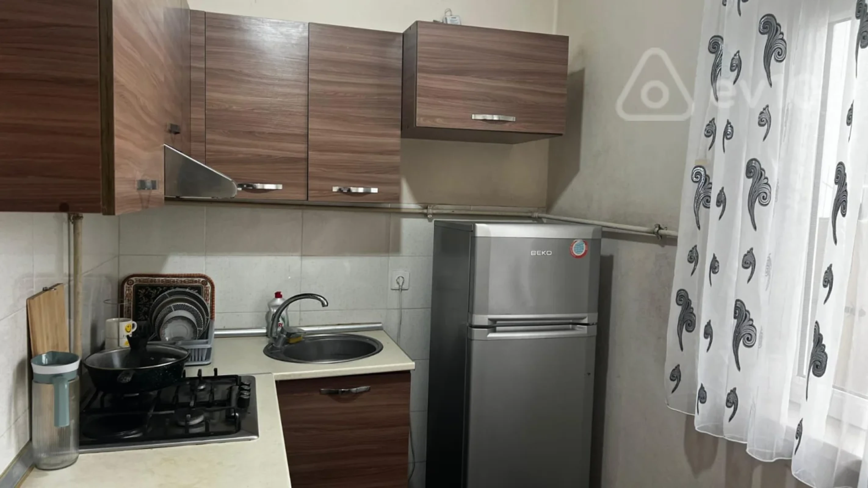 Kirayə verilir 1 otaqlı yeni tikili 45 m²