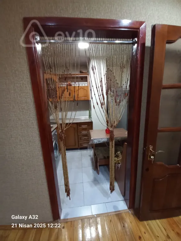 Kirayə verilir 2 otaqlı yeni tikili 60 m²