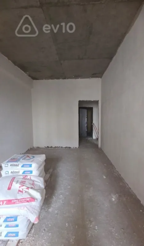 Satılır 2 otaqlı yeni tikili 74 m²