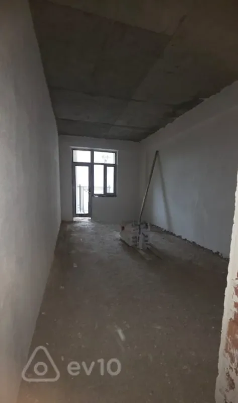 Satılır 2 otaqlı yeni tikili 74 m²
