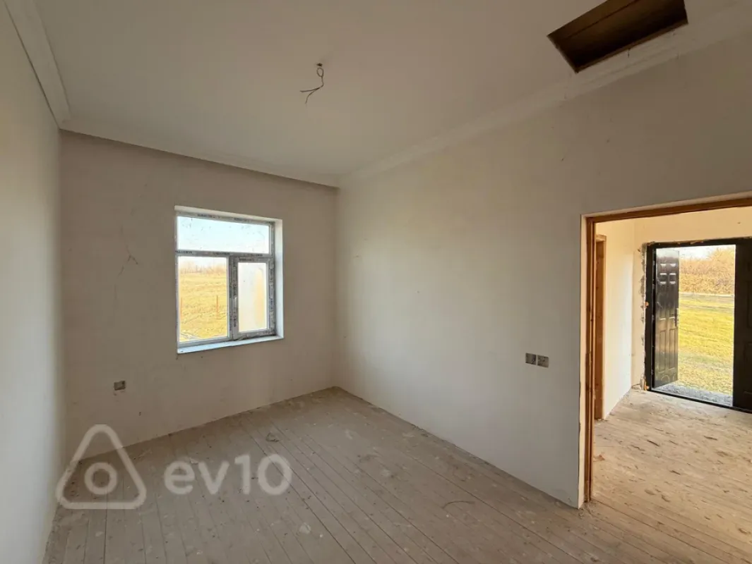Satılır 3 otaqlı həyət evi 47.4 m²