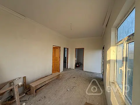 Satılır 3 otaqlı həyət evi 47.4 m² — Oğuz 3 otaq 47.40 m²
